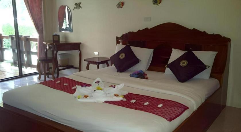 Chaya Resort Ao Nang Bagian luar foto